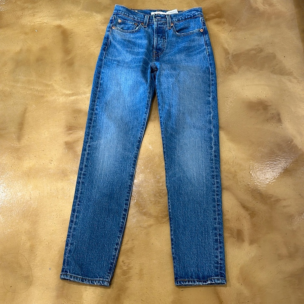 Jeans in excellent condition, worn 2 hrs.